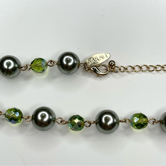 Sarah Coventry Vintage Faux Pearl with AB beads Necklace and Earrings Set Green - Picture 3 of 4